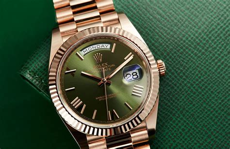 rolex oyster perpetual day date 40 green dial